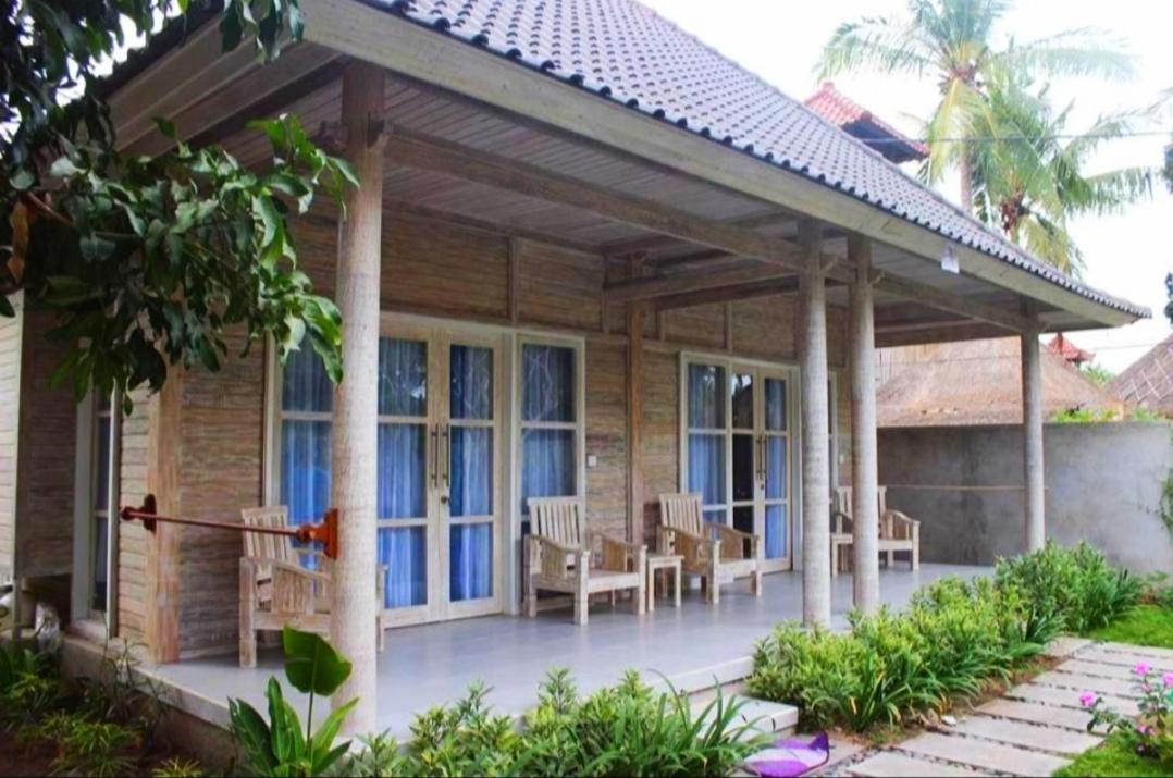 Vista Huts Lembongan Hotel Exterior photo